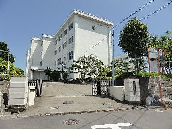 仙台市立南光台中学校 徒歩6分。 440m