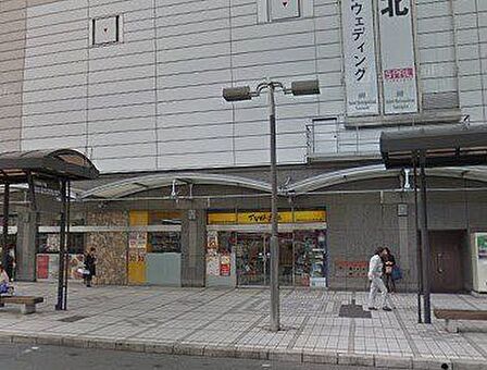 マツモトキヨシエスパル山形店 徒歩11分。 750m