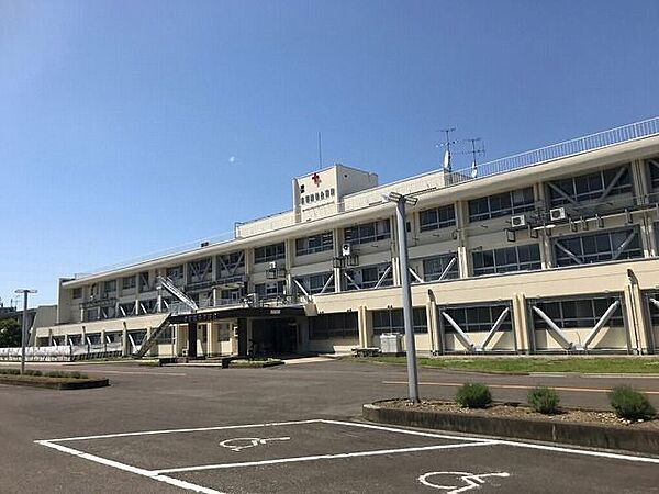 自衛隊仙台病院 徒歩13分。 950m