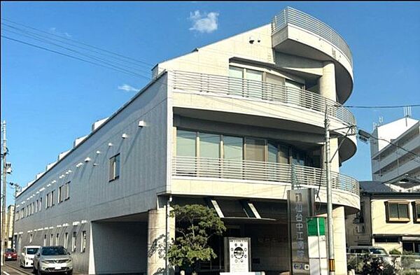 仙台中江病院 徒歩11分。 800m