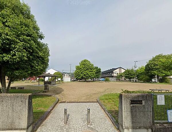 柳生六丁目公園 徒歩1分。 77m
