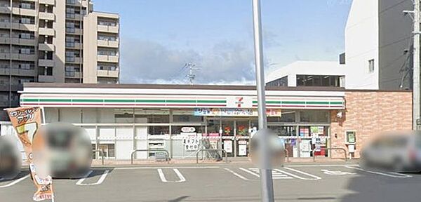 セブンイレブン盛岡南大通3丁目店 徒歩5分。 360m
