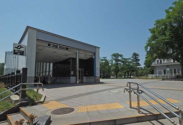 大町西公園駅(仙台市交通局 東西線) 徒歩8分。 640m