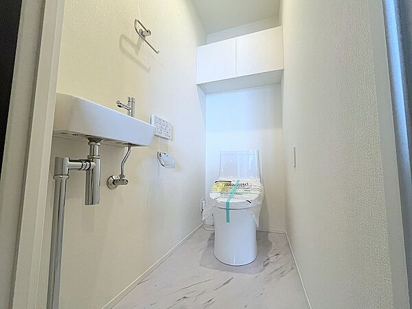 トイレを拡大表示