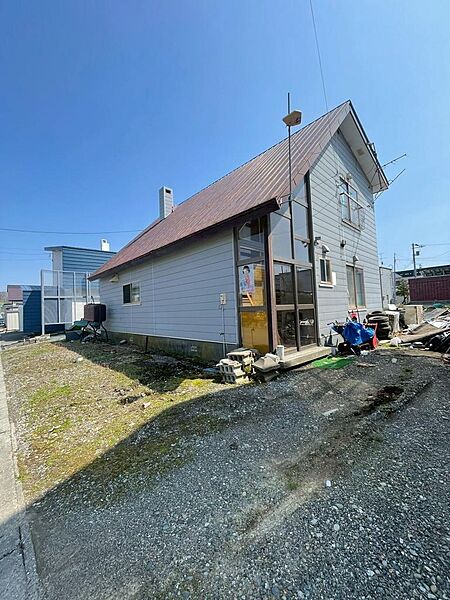 detached 北海道夕張郡栗山町松風２丁目120番24
地図を見る