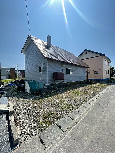 detached 北海道夕張郡栗山町松風２丁目120番24
地図を見る