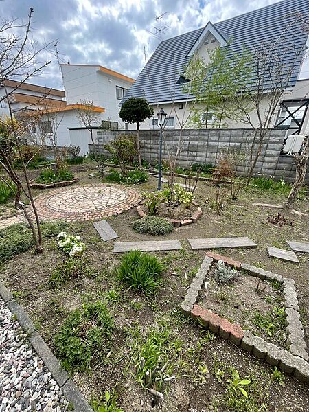 detached 北海道恵庭市恵み野西４丁目
地図を見る