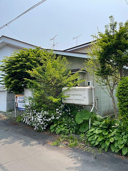 detached 北海道千歳市信濃３丁目14-13
地図を見る
