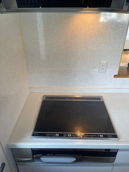 detached 北海道恵庭市黄金南７丁目4-2
地図を見る