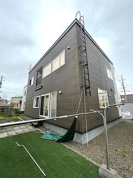 detached 北海道恵庭市黄金南７丁目4-2
地図を見る