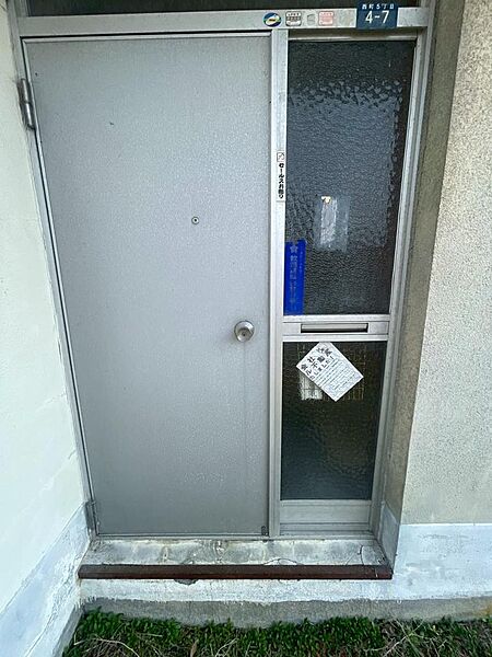 detached 北海道空知郡南幌町西町５丁目4-7
地図を見る