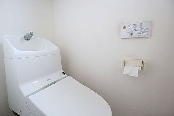 トイレを拡大表示