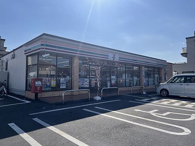 セブンイレブン 大間野店 530m