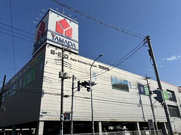 ヤマダデンキ テックランド南越谷店 970m