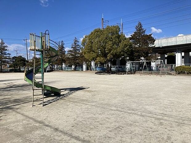 南越谷第二公園 390m