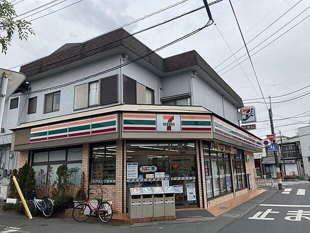 セブンイレブン 南越谷店 220m
