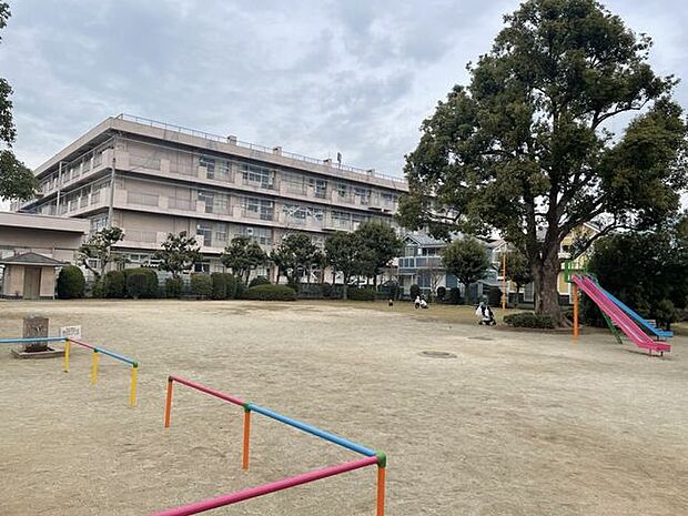 宮本公園 260m