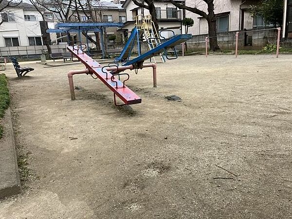 カンナ公園 430m