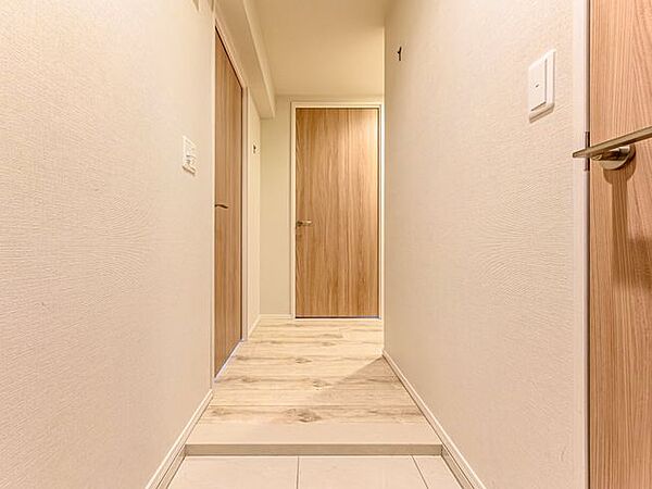 玄関を拡大表示