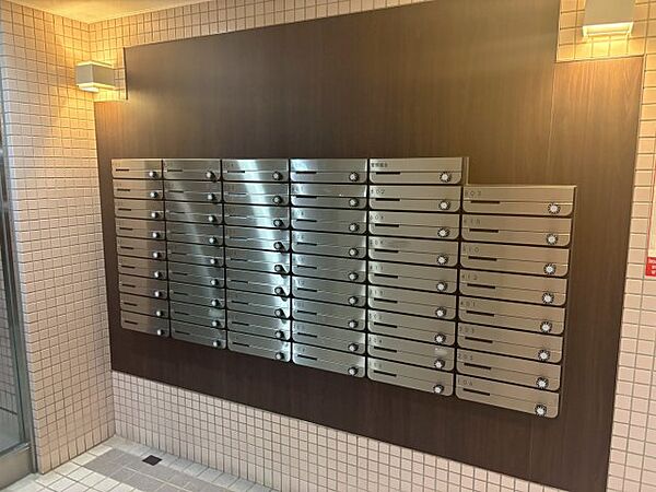 apartment 埼玉県蕨市南町2丁目12-11
地図を見る