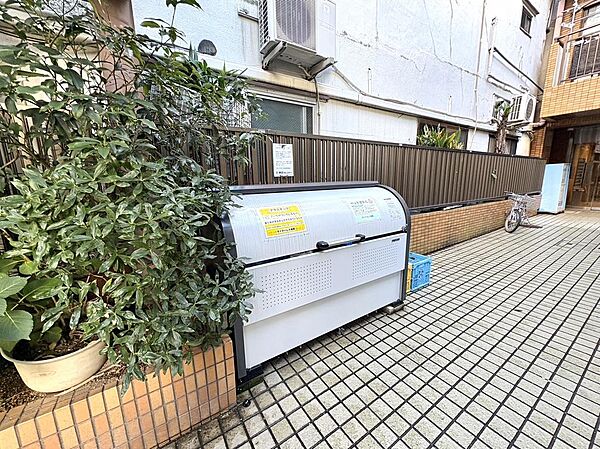 共用部・ゴミ置き場