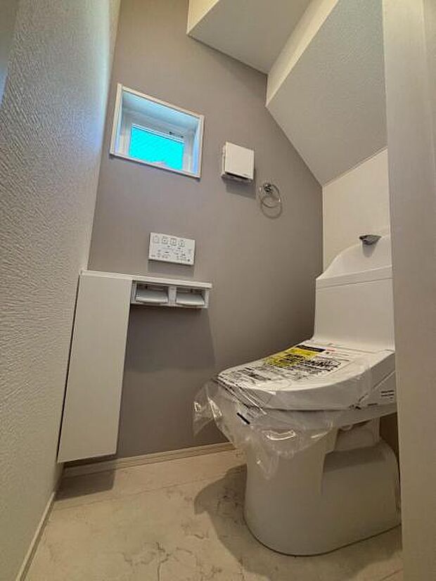 清潔感溢れるトイレ。落ち着いた空間で安らぎのひとときをお過ごしいただけます。（2025.9.6撮影）