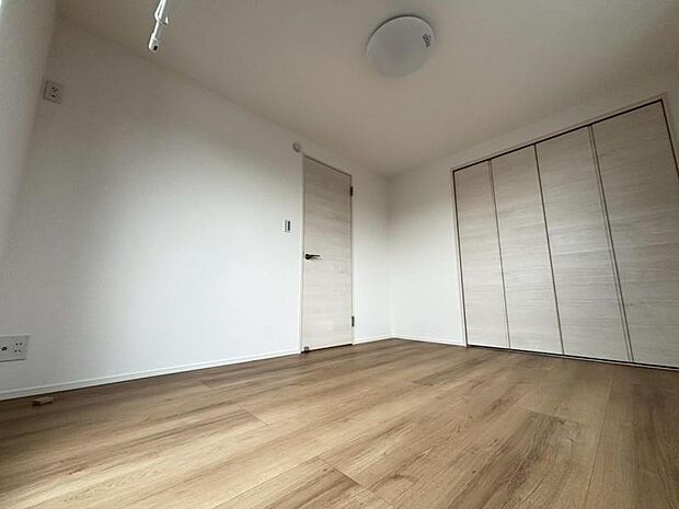 居室には収納スペースが豊富なため、シンプルですっきりとした暮らしが実現できます。