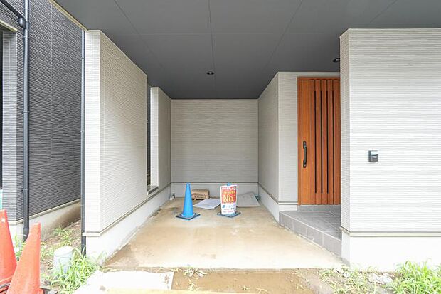 ビルトインの車庫