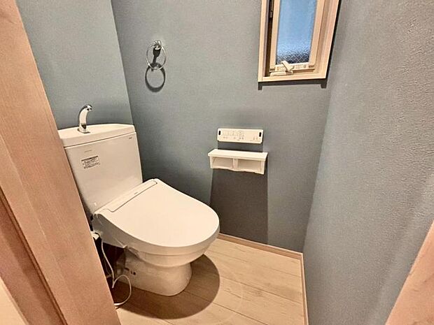 毎日使う場所だからこそ、使い勝手を考慮しました。白を基調に、飽きのこない空間は質感豊かな仕上がりとなっております。