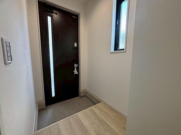 今後ご家族の「行ってきます」「ただいま」が行き交う空間になることでしょう。