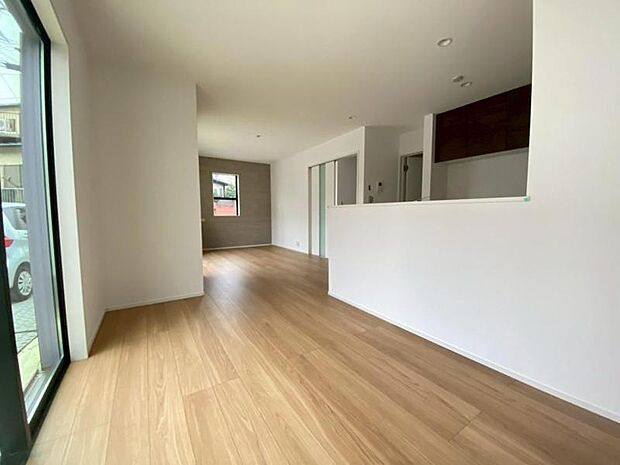 明るく穏やかな空気のなかで食べたり、笑ったり。そんな幸せを感じさせてくれる場所です。（2026.1.26撮影）