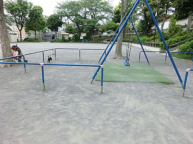 六ツ川一丁目公園　170ｍ