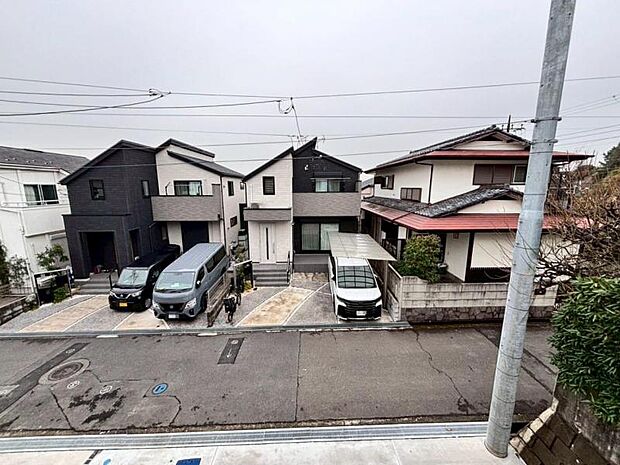 心を落ち着かせ開放してくれる眺望が、今日も家族を包み込みます。