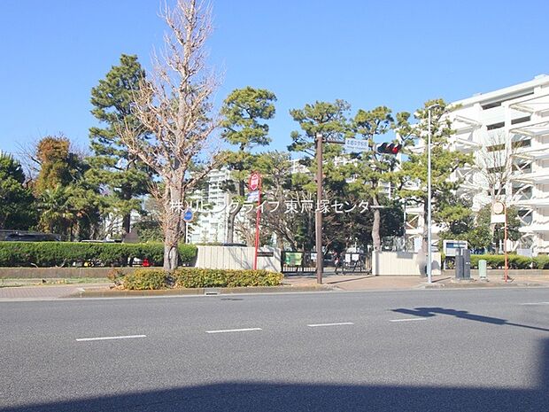 横浜市立本郷中学校　1190m