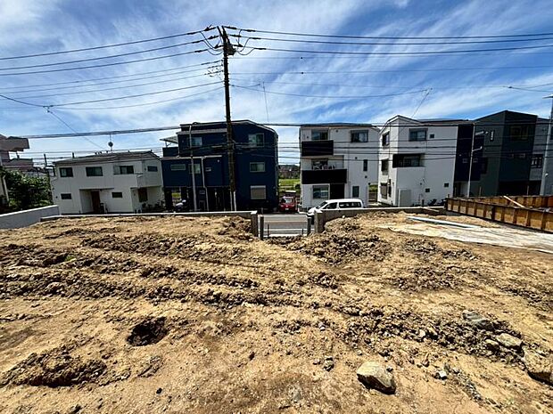 この場所だからこそ叶えられる開放感、図面だけでは分からない現地の雰囲気もご確認くださいませ。（2026年6月撮影）