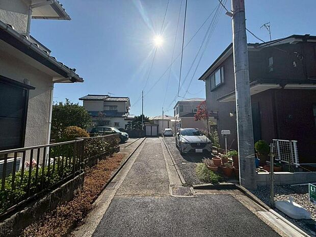 現地と同じくらい、周辺環境は大切です。図面だけでは分からない現地の雰囲気もご確認くださいませ。(2025.11.7撮影)