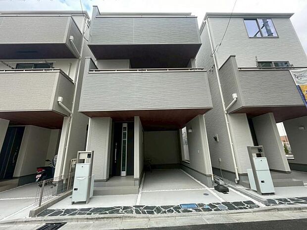 それぞれが思い描く理想の「ライフスタイル」や「ライフステージ」を実現するため、住む人がいつまでも心地良さを感じ続けられる多様な住空間を創造します。