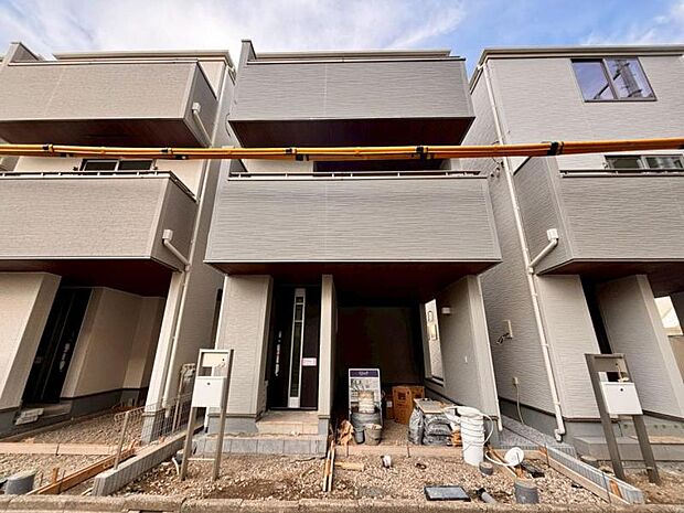 それぞれが思い描く理想の「ライフスタイル」や「ライフステージ」を実現するため、住む人がいつまでも心地良さを感じ続けられる多様な住空間を創造します。(2025.10.10撮影)