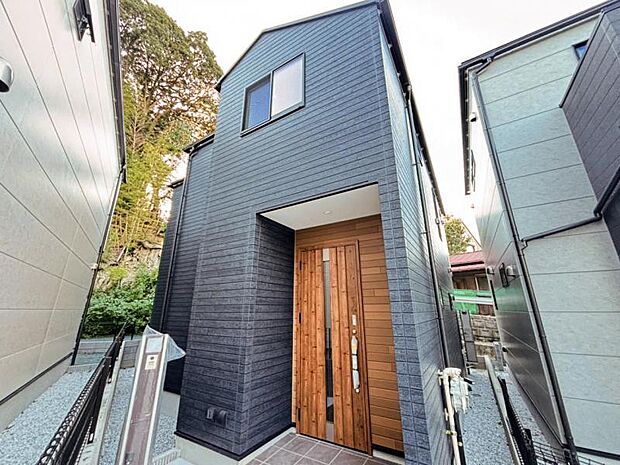 外観の美しさだけでなくそこに住まうご家族様の心地良さを最優先しています。