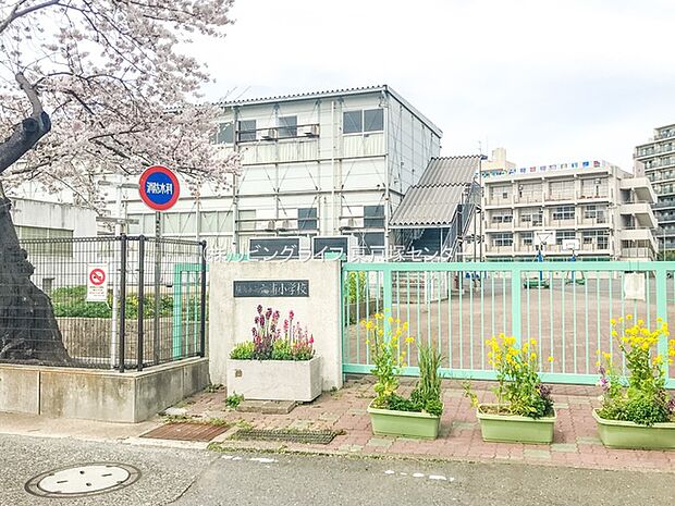 横浜市立六浦小学校 100m