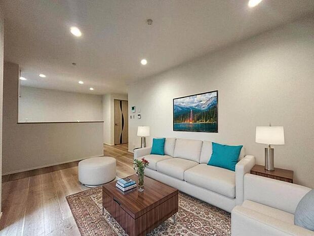 リビング(配置してある家具はCGによるイメージです)くつろげるリビングは話に夢中になりすぎて、ついつい時間を忘れてしまう。そんな束の間の幸せを感じさせてくれる場所です。