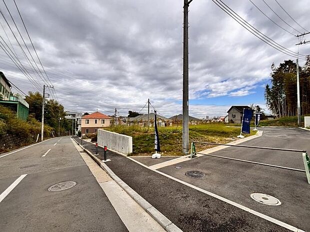 同工務店の完成見本を合わせてご見学頂くことで、完成形の姿をイメージ出来ます。（2025.10.27撮影）