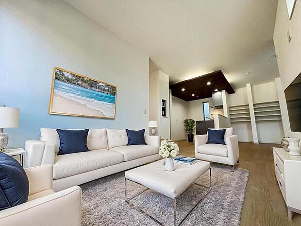 リビング(配置してある家具はCGによるイメージです)ゆったり19帖の広々リビング。明るさと風が入る窓配置が安らげる空間を演出します。