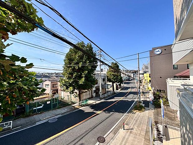 心を落ち着かせ開放してくれる眺望が、今日も家族を包み込みます。