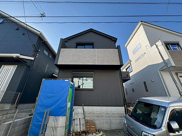 外観の美しさだけでなくそこに住まうご家族様の心地良さを最優先しています。(2025.11.14撮影)