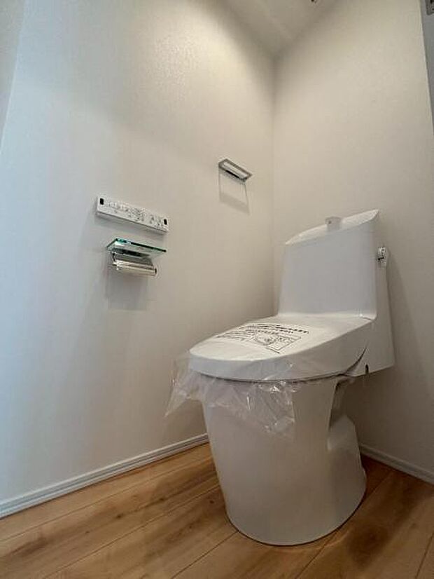 2階にもトイレを設置。朝の身支度をする際の混雑緩和などに有効にお使いいただけます。