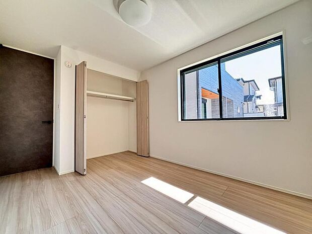 居室には収納スペースが豊富なため、シンプルですっきりとした暮らしが実現できます。