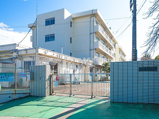横浜市立平戸小学校　1130ｍ