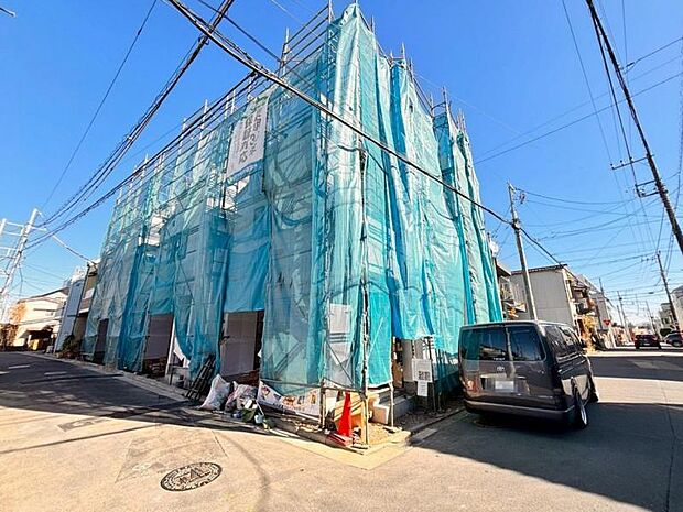 保土ヶ谷駅から徒歩10分の立地。完成予定は2026年2月頃になります。（2026.1.23撮影）