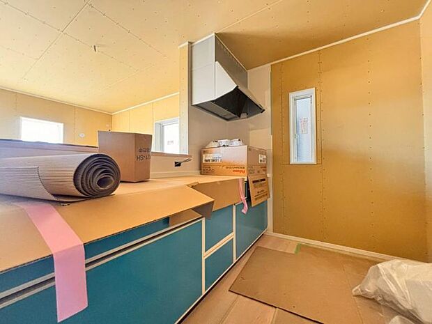 ご家族と顔を合わせながら調理できるカウンタータイプのキッチンは、開放的な雰囲気を創ります。（2026.1.30撮影）